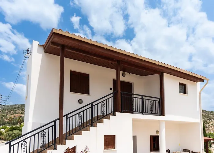 Steni Traditional Paphos